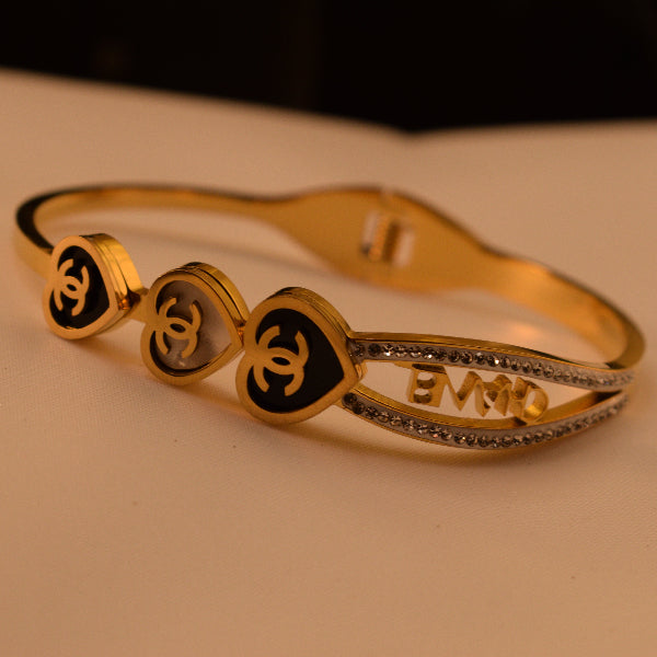 Beautiful Unique Design Gold Plated Crystal Stones Bracelet for Girls/Women
