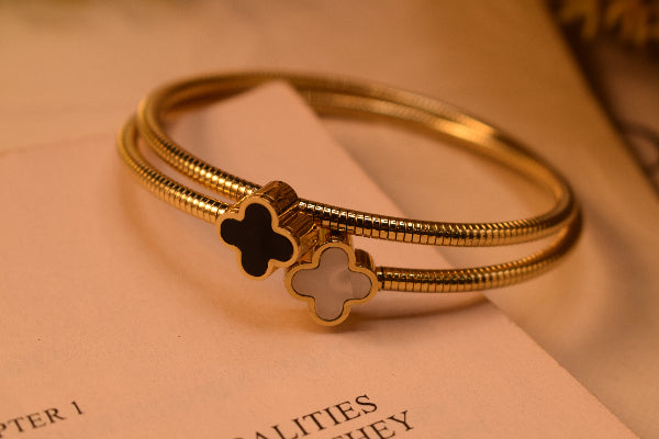 Sparkling Unique Design Gold Plated Bracelet for Girls/Women