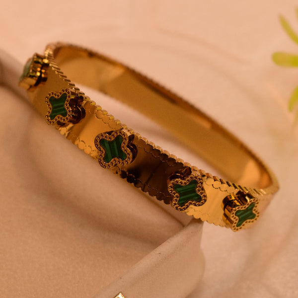 Sparkling Design Gold Plated Crystal Stones Bracelet for Girls/Women