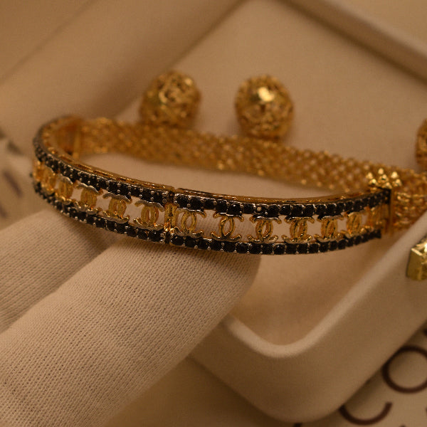 Luxury Unique Design Gold Plated Crystal Stones Bracelet for Girls/Women
