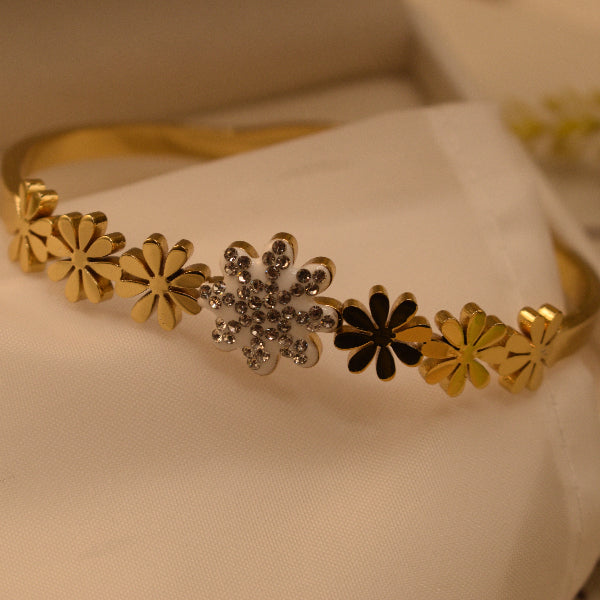 Fancy Unique Design Gold Plated Crystal Stones Bracelet for Girls/Women