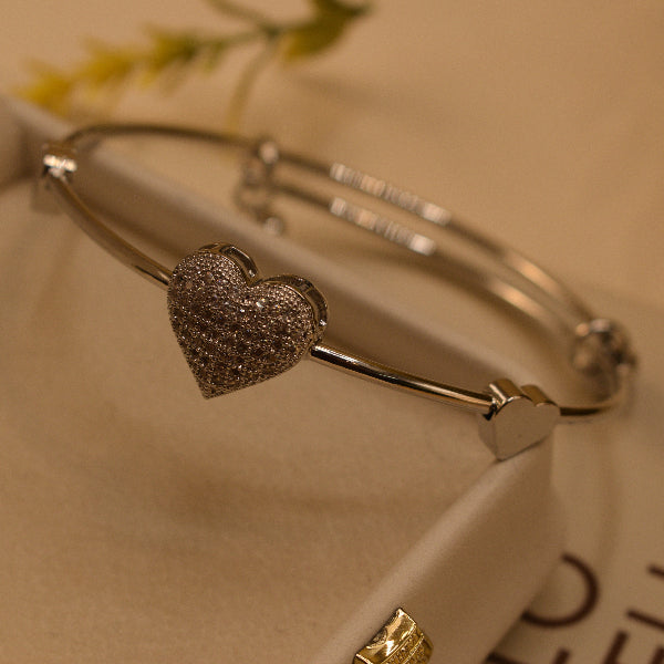 Elegant Heart Design Silver Plated Crystal Stones Bracelet for Girls/Women