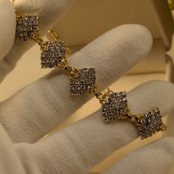 Gorgeous Design Gold Plated Crystal Stones Bracelet for Girls/Women