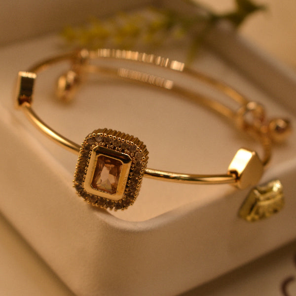 Gorgeous Unique Design Gold Plated Crystal Stones Bracelet for Kids