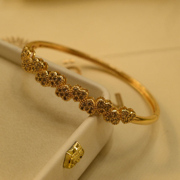 Beautiful Unique Heart Design Gold Plated Crystal Stones Bracelet for Girls/Women