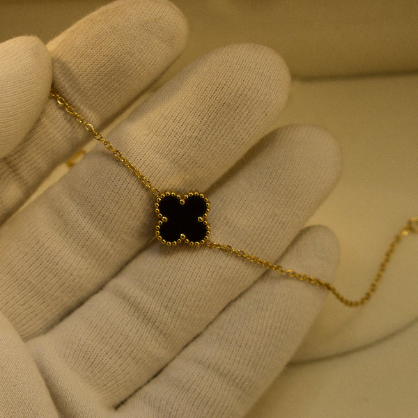 Dazzling Unique Design Gold Plated Bracelet for Girls/Women