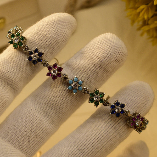 Stylish Unique Design Silver Plated Crystal Stones Bracelet for Girls/Women