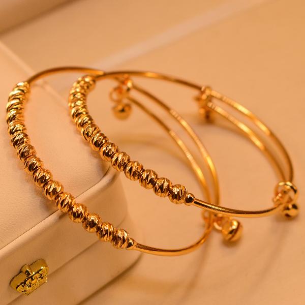 Glamorous Design 24K Gold Plated Bracelet for Girls/Women