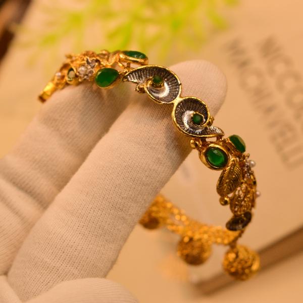 Stylish Design Real Stones Gold Plated Bracelet for Girls/Women