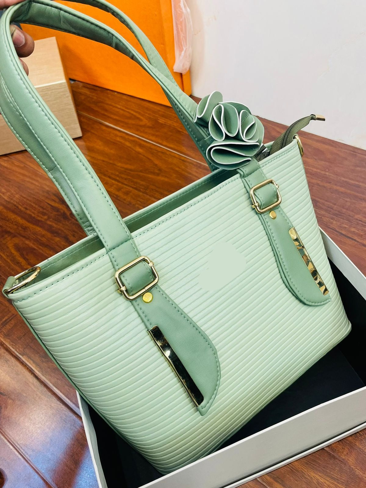 Elegant Big Light Green Handbag For Girls/women