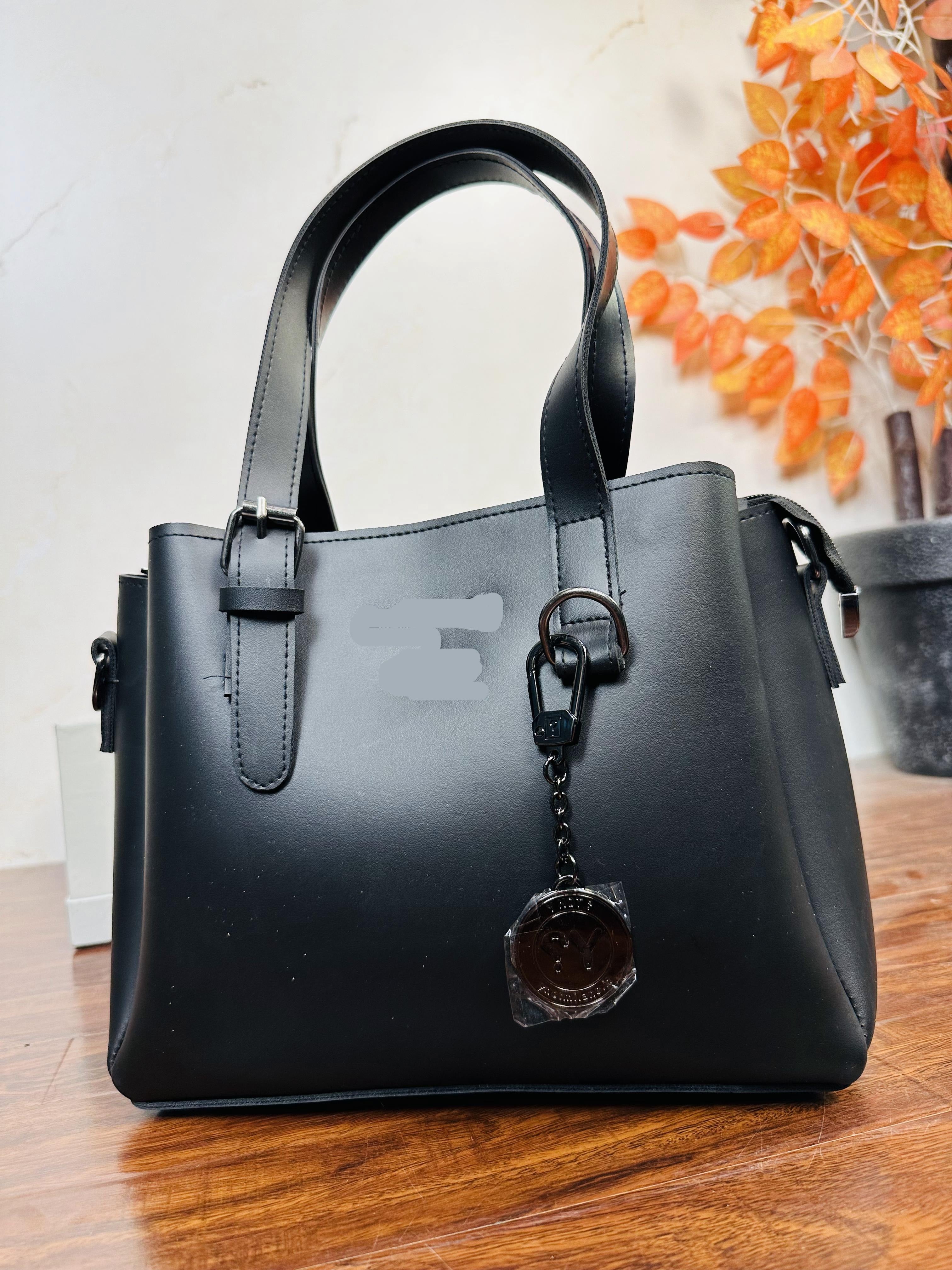 Unique Black Color Handbag For Girls Women