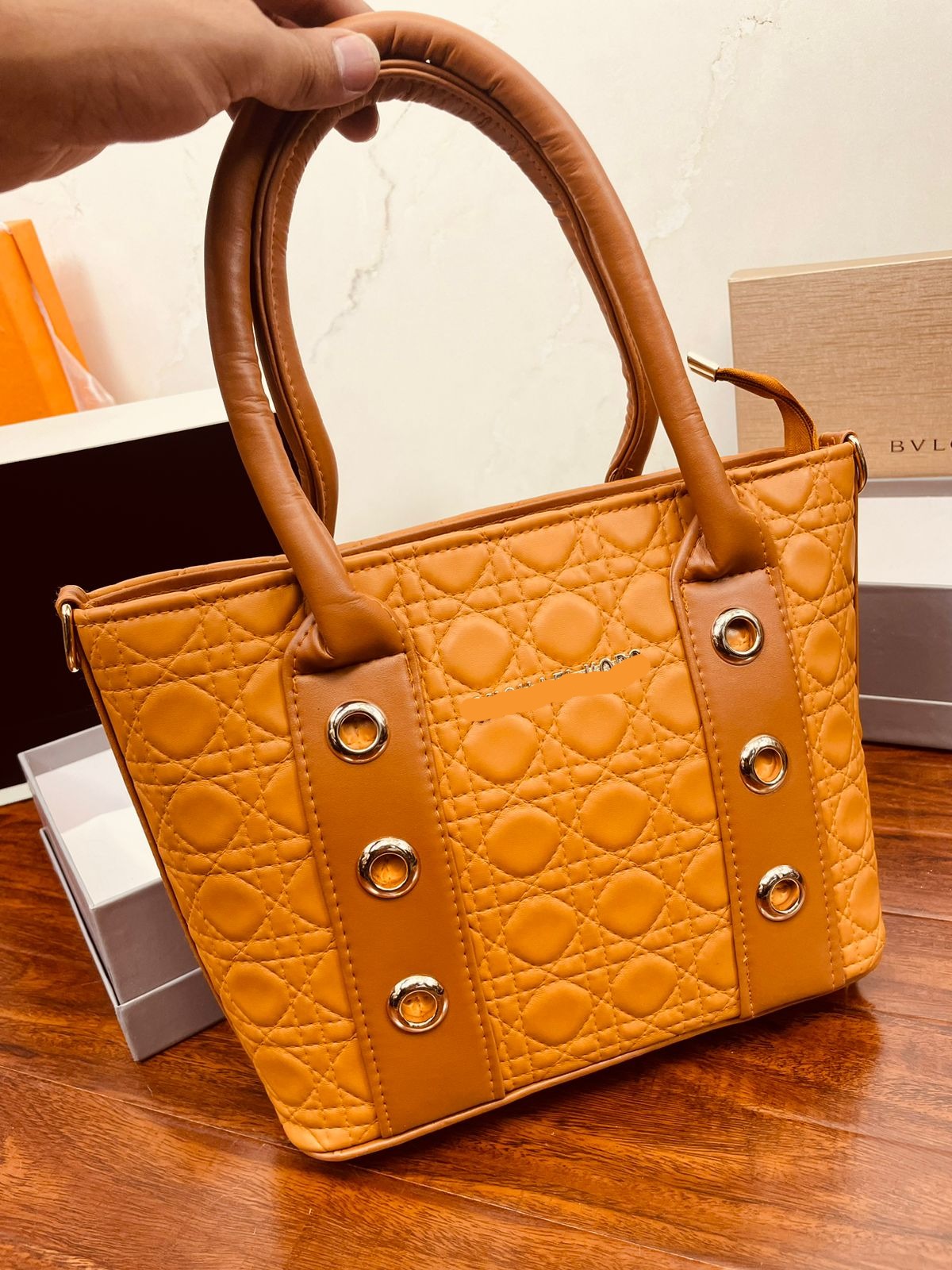 Stylish Brown Handbag For Girls/women