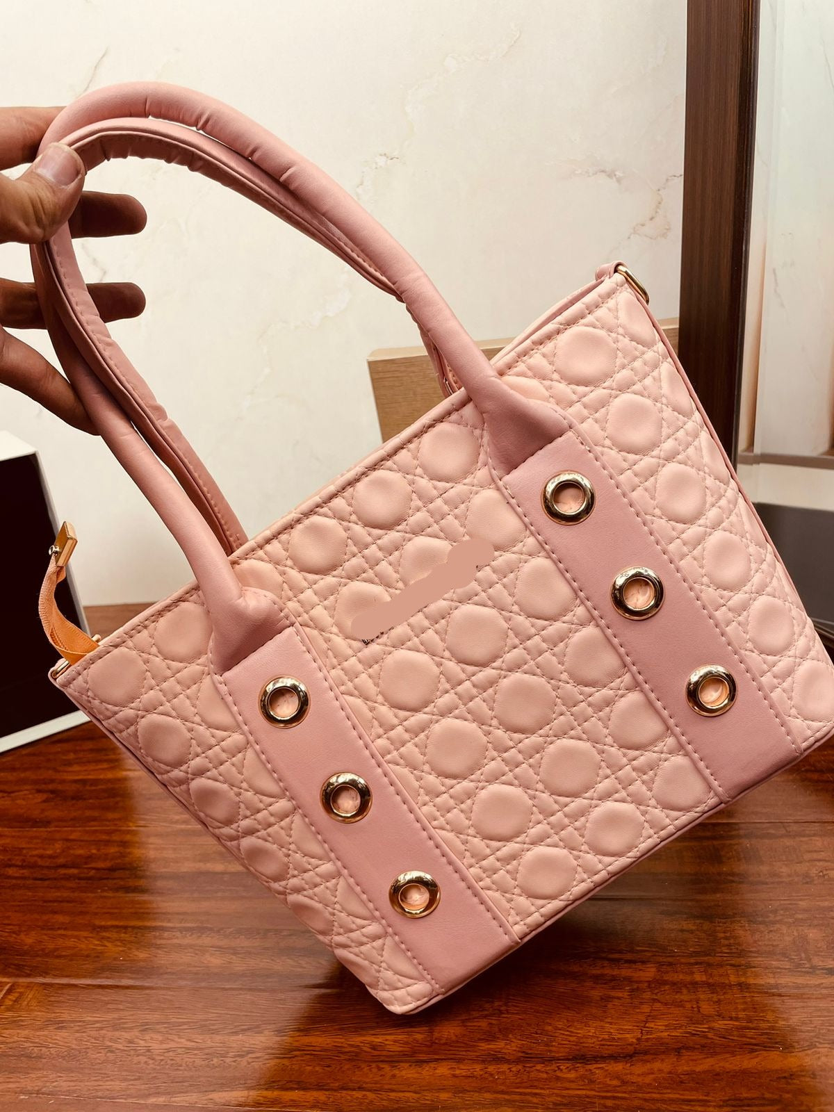 Beautiful Baby Pink Handbag For Girls/women