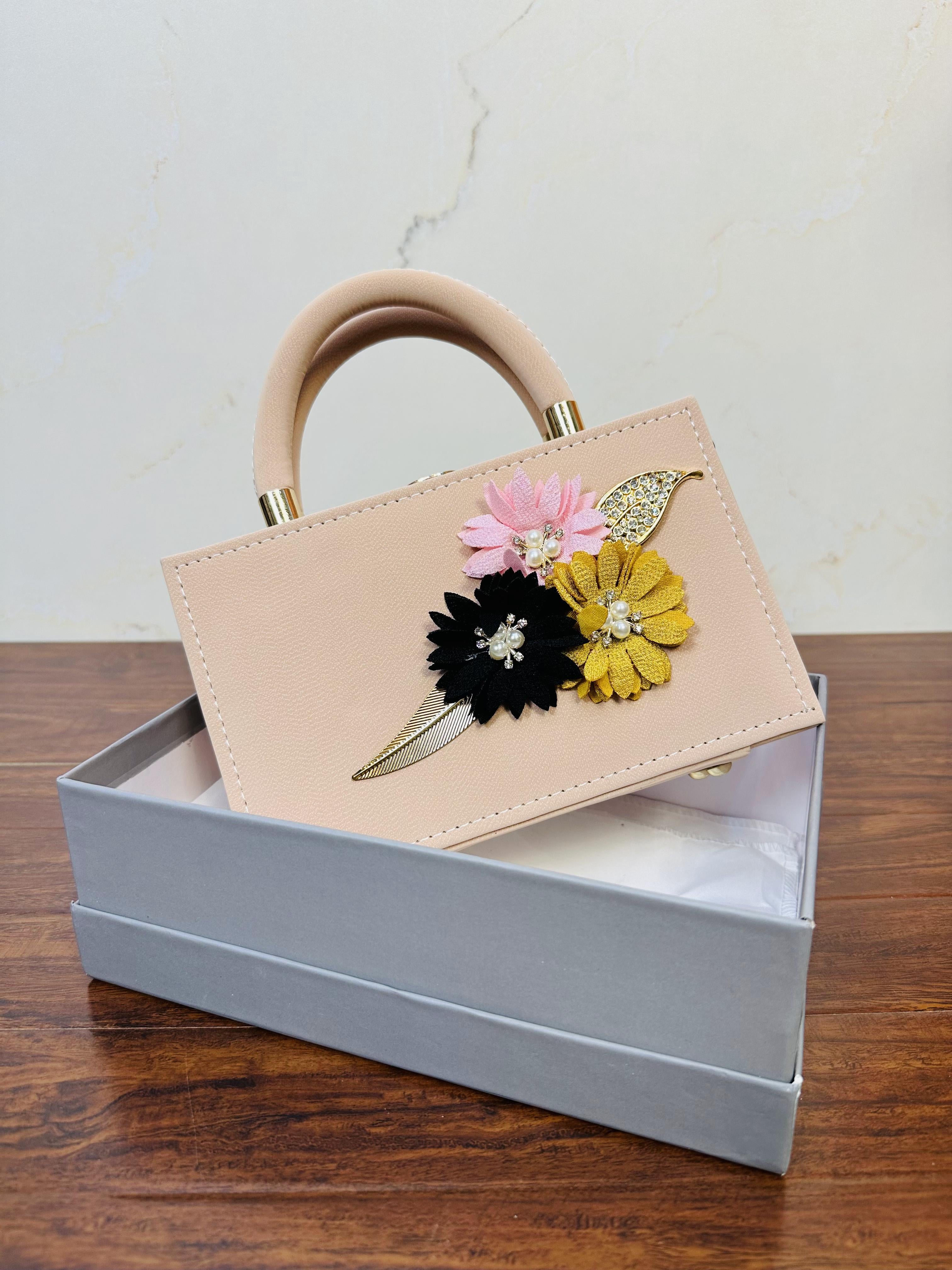 Beautiful Flower Design Cream Color Handbag For Girls/Women