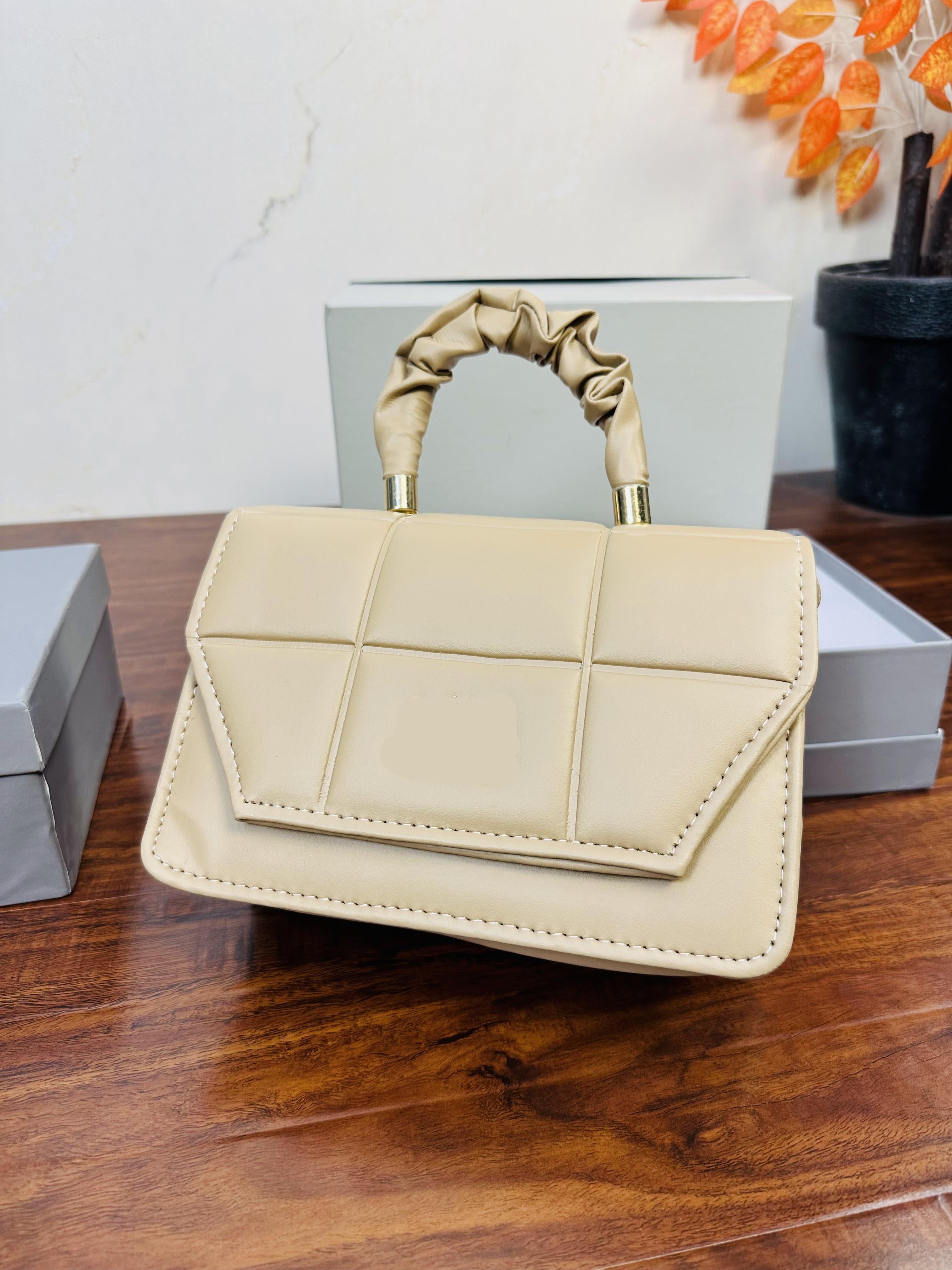 Elegant Cream Color Handbag For Girls/Women