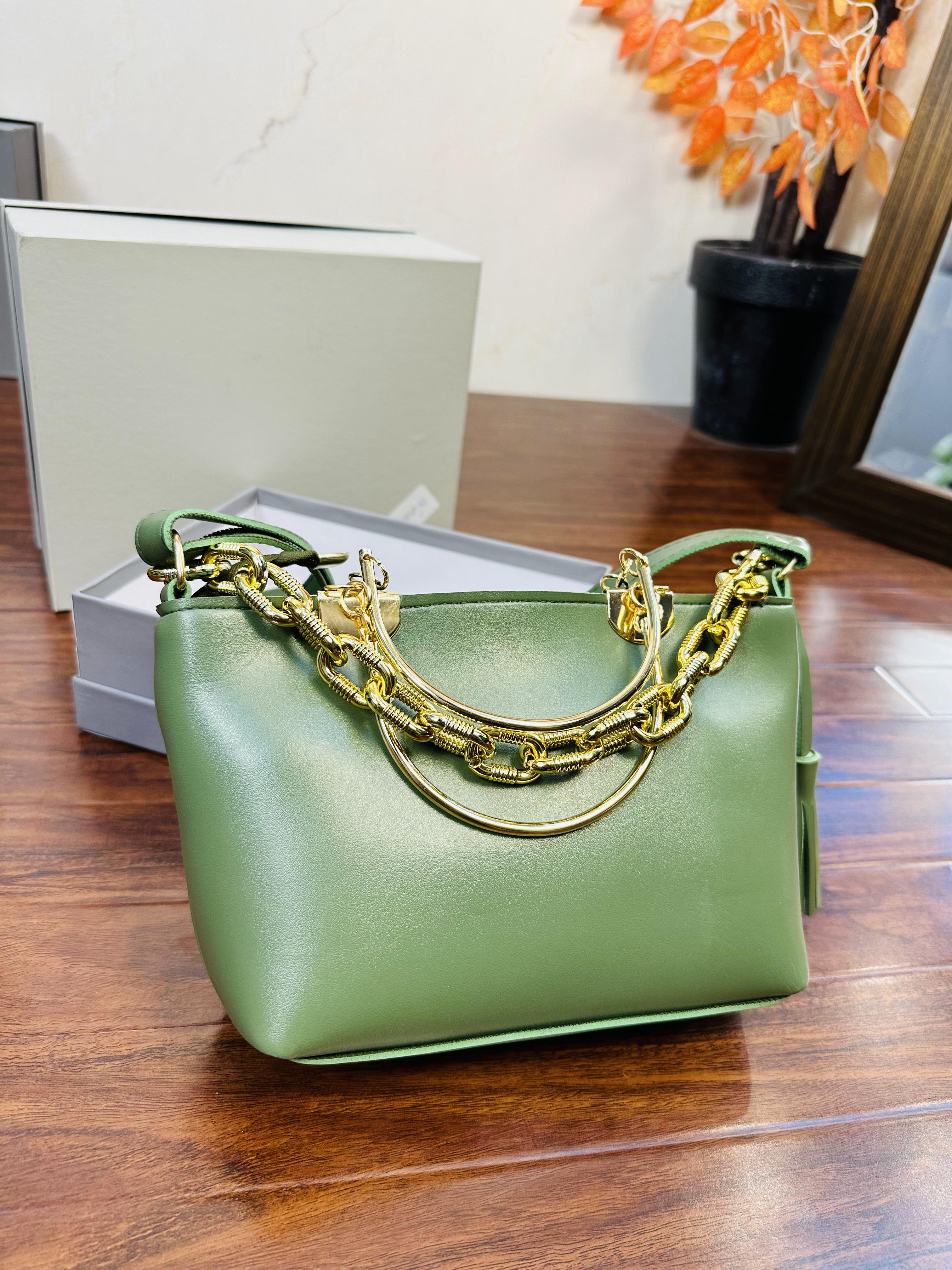 Elegant Green Color Handbag For Girls/Women