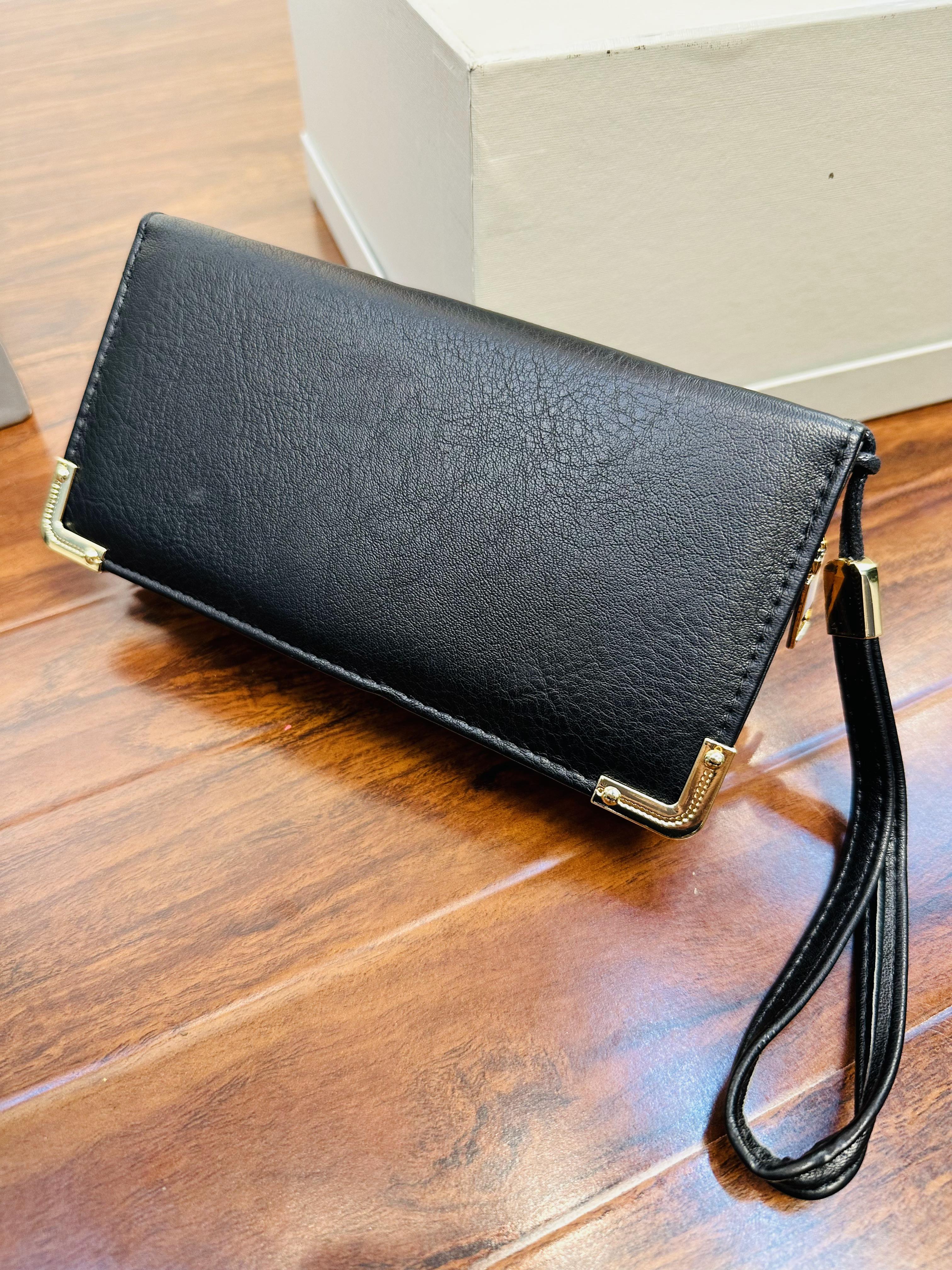 Stylish Leather Black Color Purse For Girls/Women