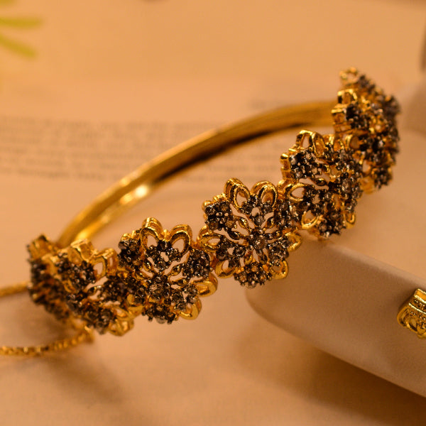 Luminous Unique Design Gold Plated Crystal Stones Bangle for Girls/Women