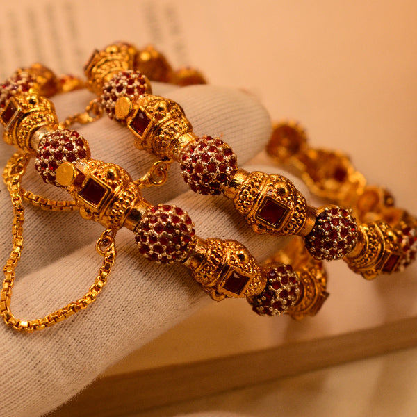 Luxury Unique Design Gold Plated Crystal Stones 2pc Bangle Set for Girls/Women