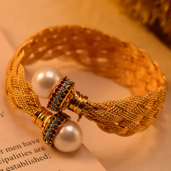 Gorgeous Unique Design Gold Plated Real Stones Bangle for Girls/Women