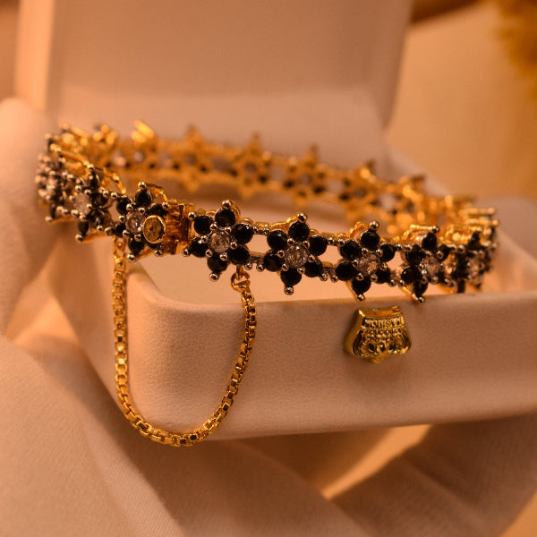 Sparkling Unique Design Gold Plated Crystal Stones Bangle for Girls/Women