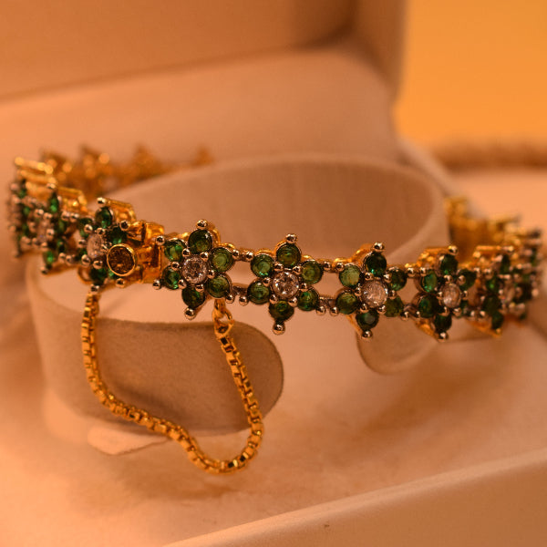 Sparkling Unique Design Gold Plated Crystal Stones Bangle for Girls/Women