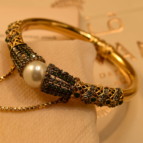 Luminous Design Gold Plated Crystal Stones Bangle for Girls/Women