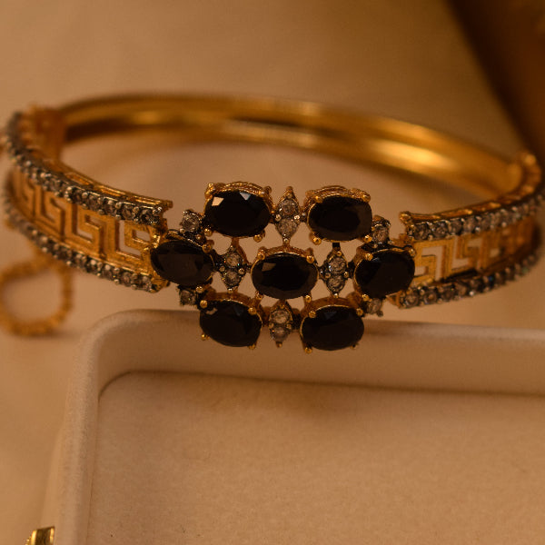 Fancy Unique Design Gold Plated Crystal Stones Bangle for Girls/Women