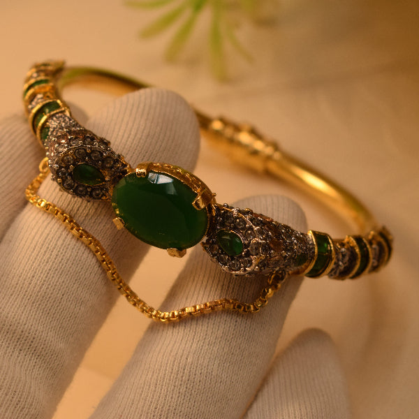 Charming Design Gold Plated Crystal Stones Bangle for Girls/Women