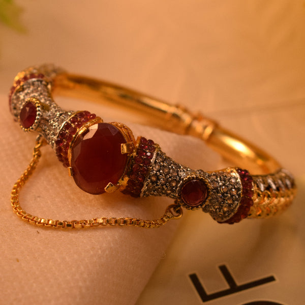Luminous Unique Design Gold Plated Crystal Stones Bangle for Girls/Women