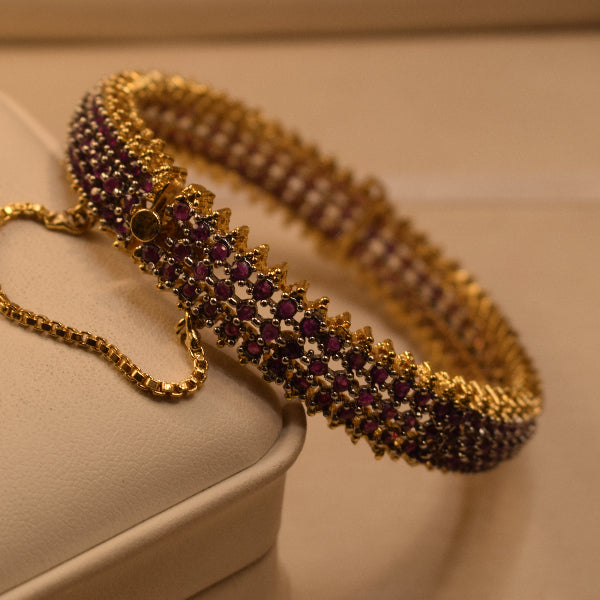 Sparkling Unique Design Gold Plated Crystal Stones Bangle for Girls/Women