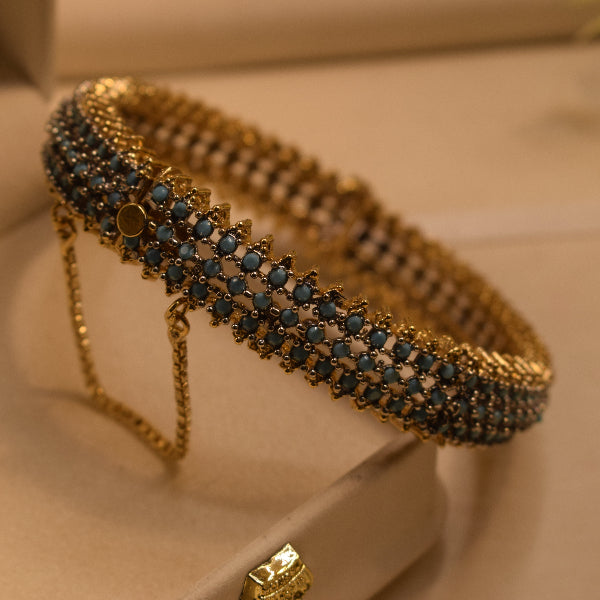 Sparkling Unique Design Gold Plated Crystal Stones Bangle for Girls/Women