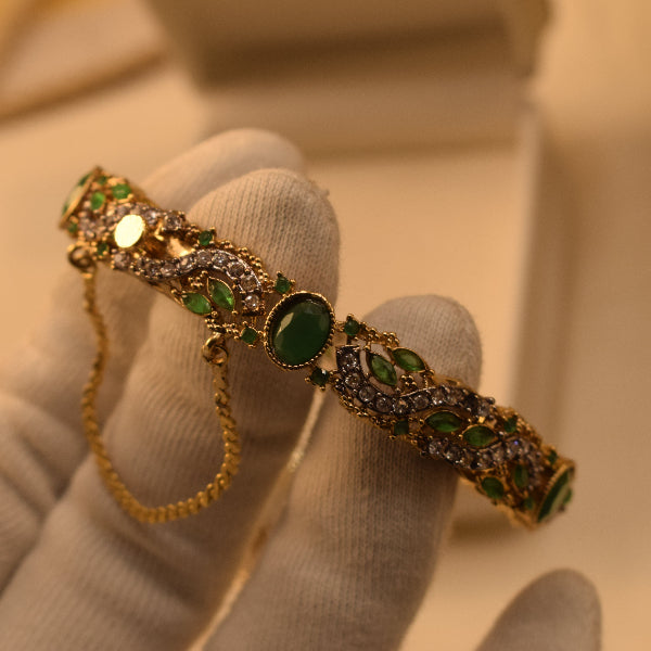 Dazzling Unique Design Gold Plated Crystal Stones Bangle for Girls/Women