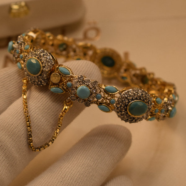 Sparkling Design Gold Plated Crystal Stones Bangle for Girls/Women