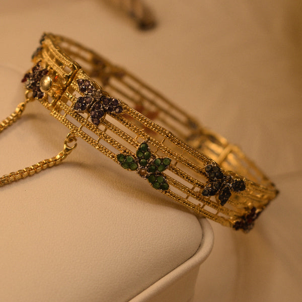 Charming Unique Design Gold Plated Crystal Stones Bangle for Girls/Women