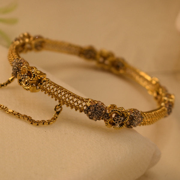 Gorgeous Unique Design Gold Plated Crystal Stones Bangle for Girls/Women