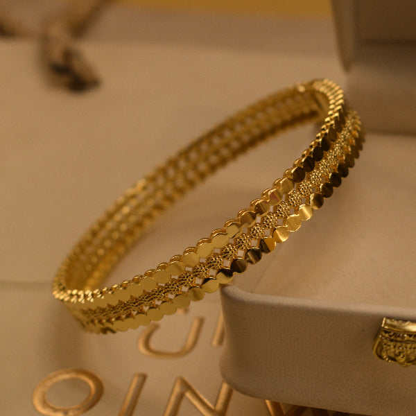 Glamorous Unique Design Gold Plated Bangle for Girls/Women