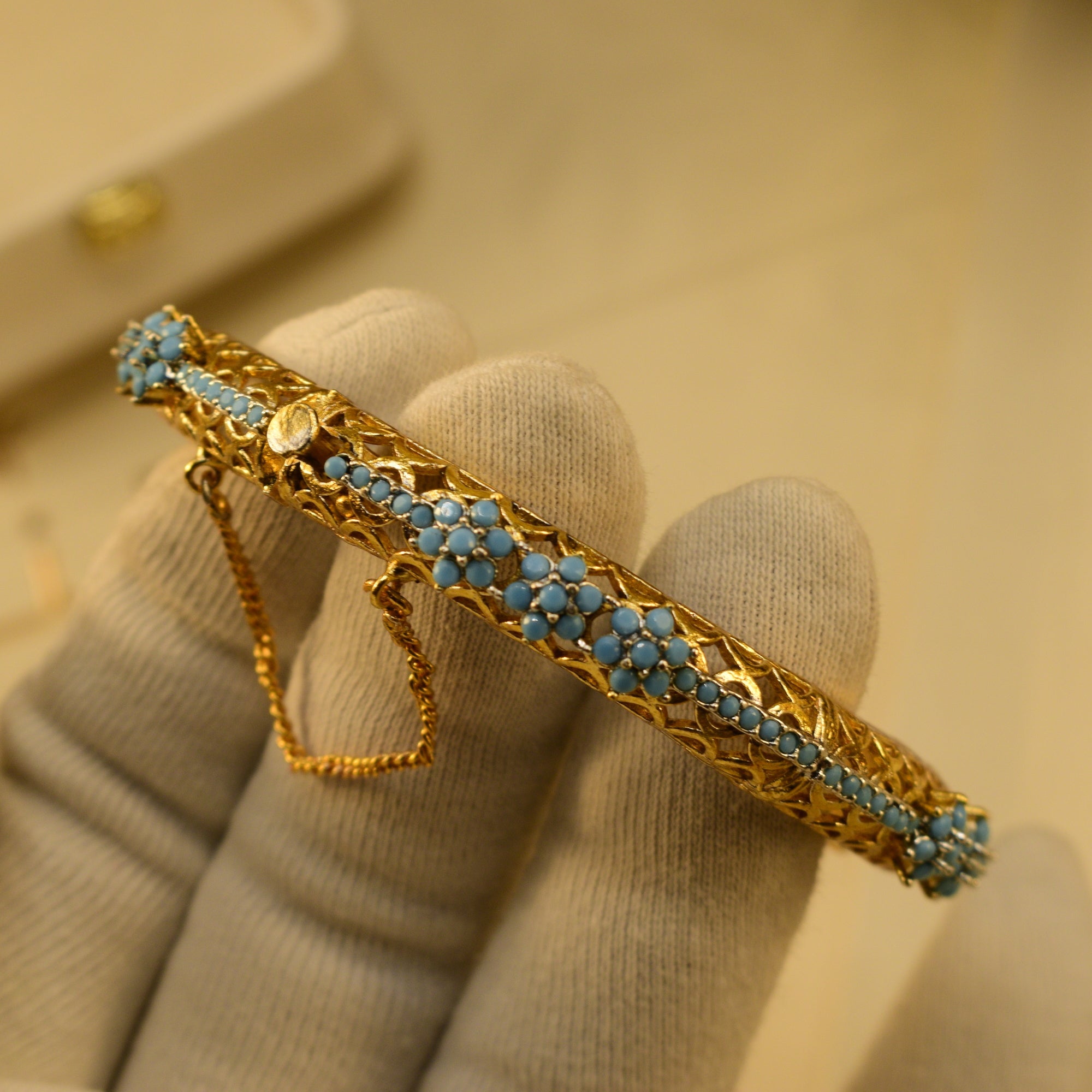 Luminous Design Gold Plated Crystal Stones Bangle for Girls/Women