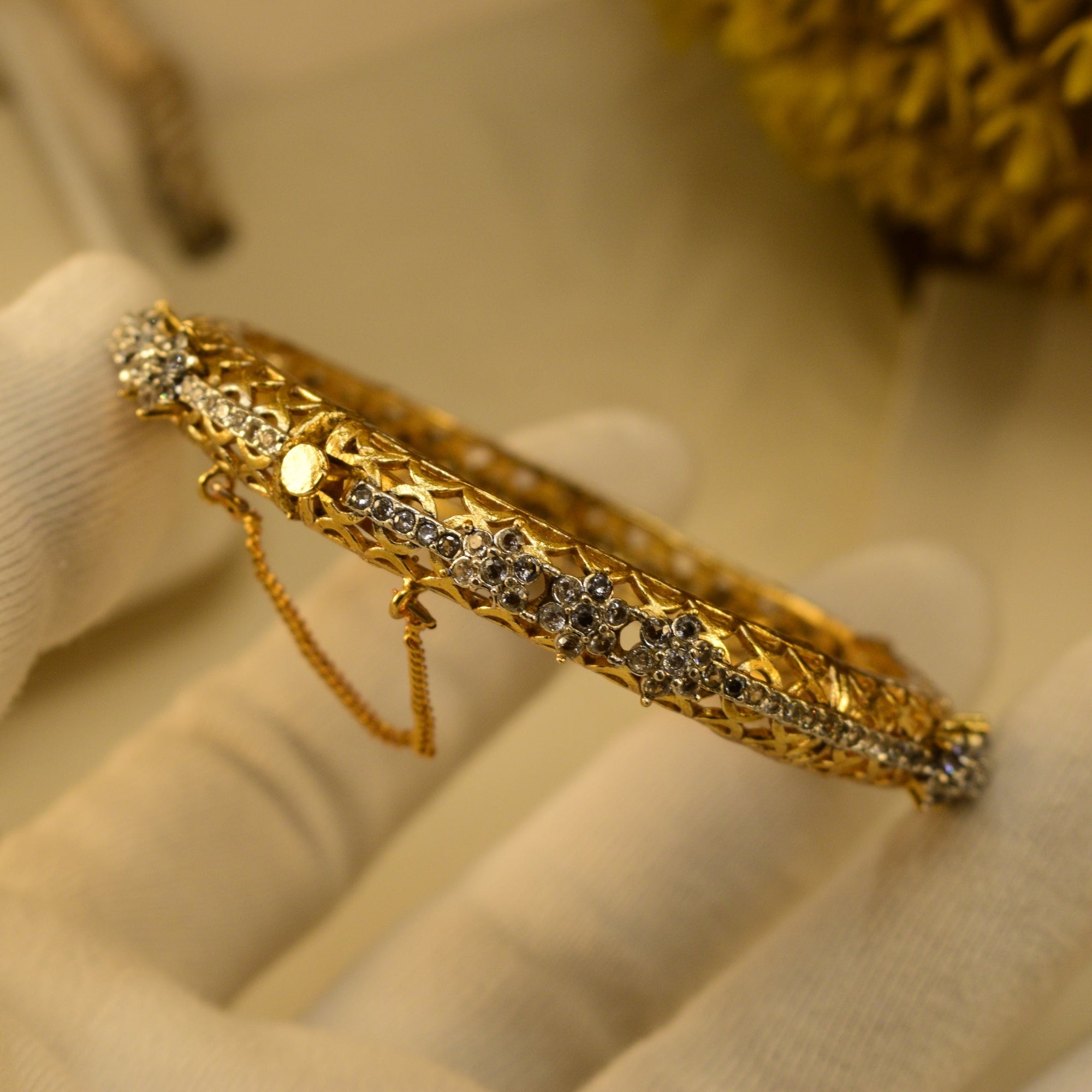 Luminous Design Gold Plated Crystal Stones Bangle for Girls/Women