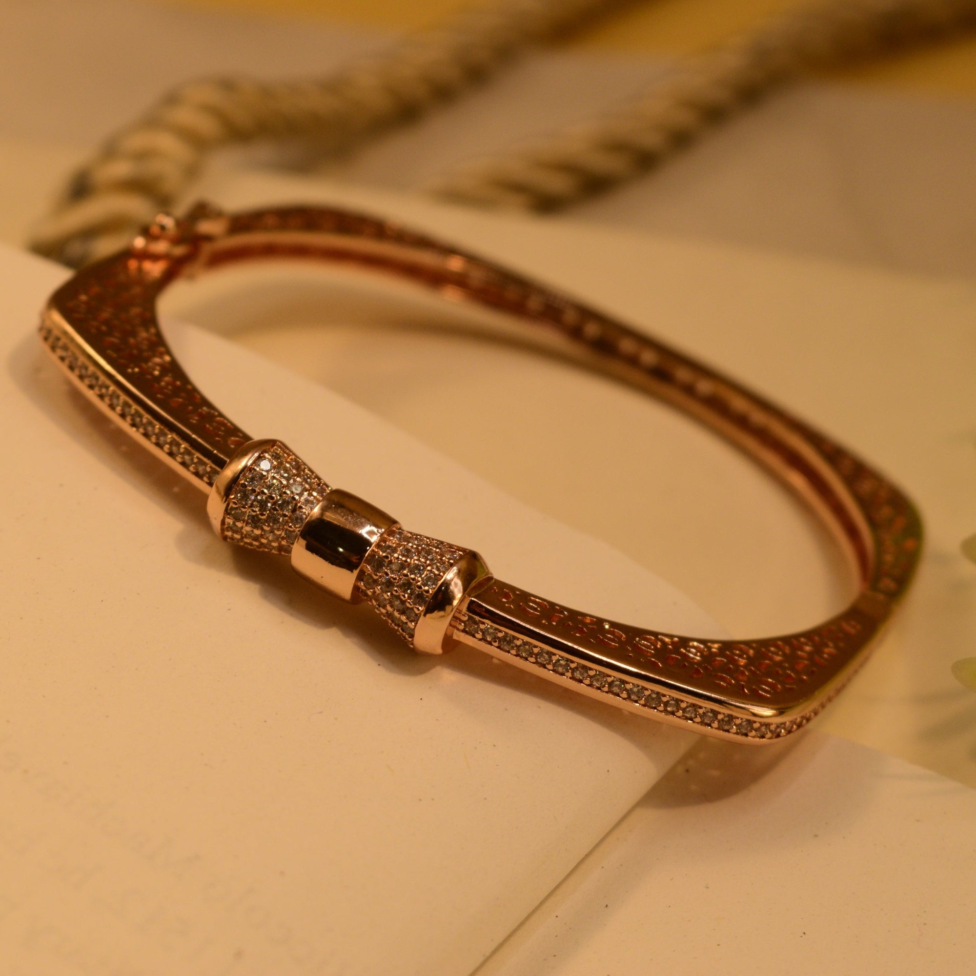 Luminous Unique Design Gold Plated Crystal Stones Bangle for Girls/Women