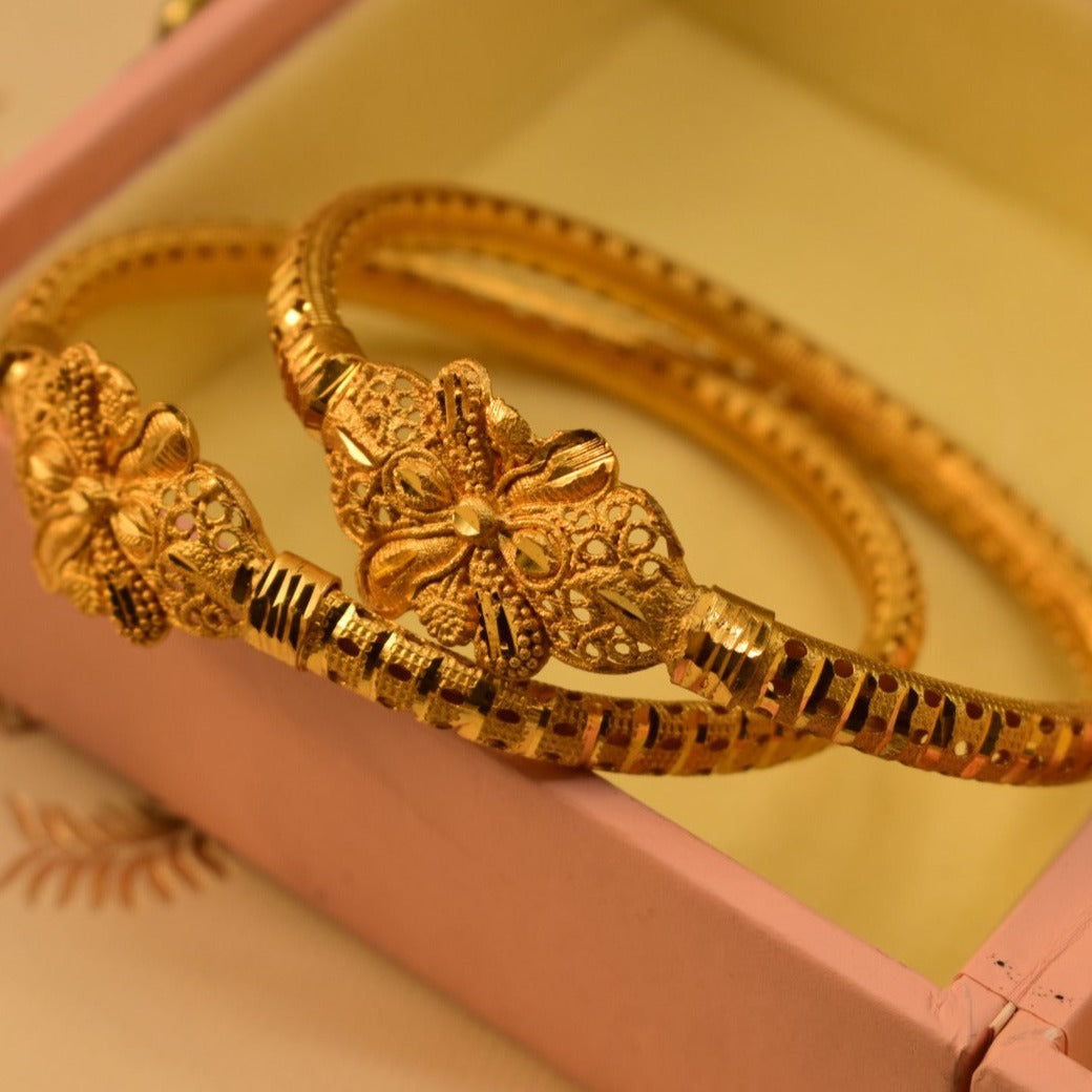 Elegant Fancy Golden Bangle Sets for Girls/Women