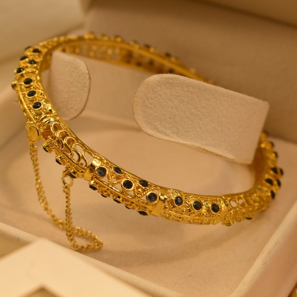 Elegant Design Gold Plated Bangle for Girls/Women