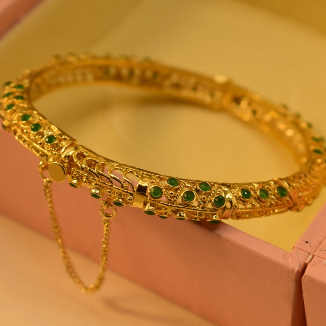 Elegant Design Gold Plated Bangle for Girls/Women