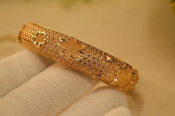 Openable Gold Platted Bangle for Girls/Women