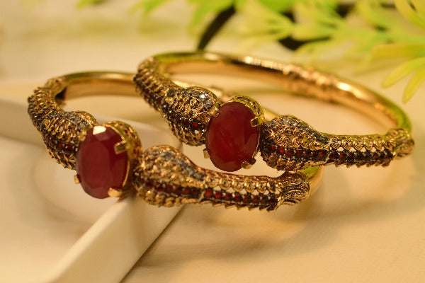 Elegant Design Gold Plated Bangle Pair for Girls/Women