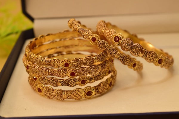 Pack Of Six Beautiful Design Bangles Set for Girls/Women