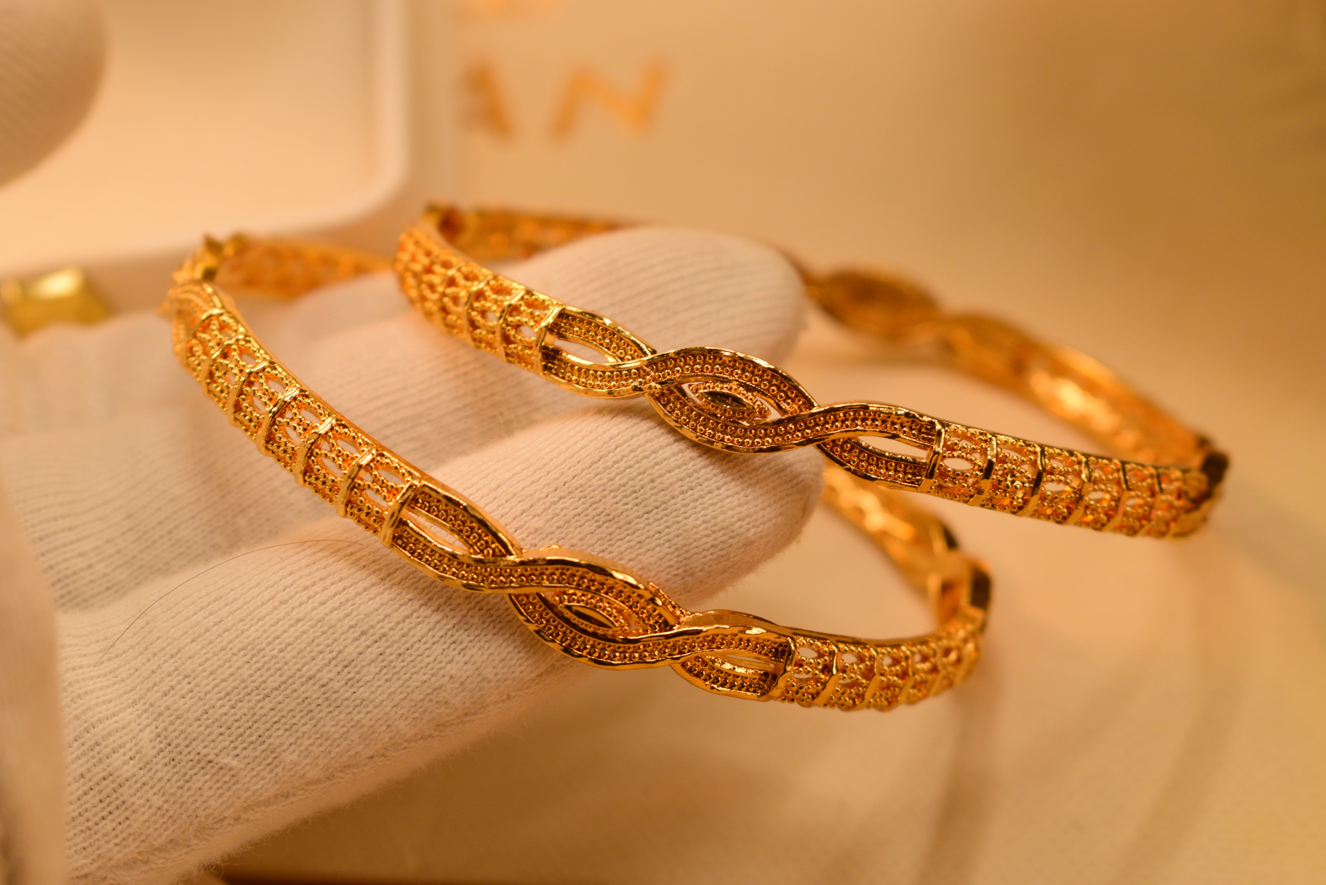 Luxury Stylish Design Gold Plated 2pc Bangles Set for Girls/Women