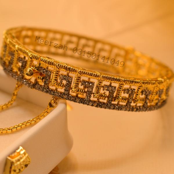 Stylish Luminous Crystal Stones Gold Plated Bangle for Girls/Women