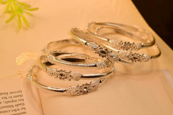 Luxury Unique Real Stones Silver 6pc Bangles Set for Girls/Women