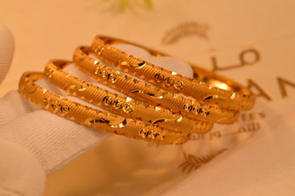 Luxury Unique Design Gold Plated 4pc Bangles Set for Girls/Women